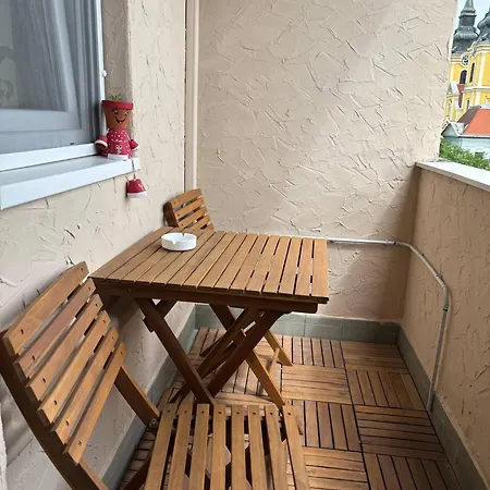 Taki Apartamento Debrecen