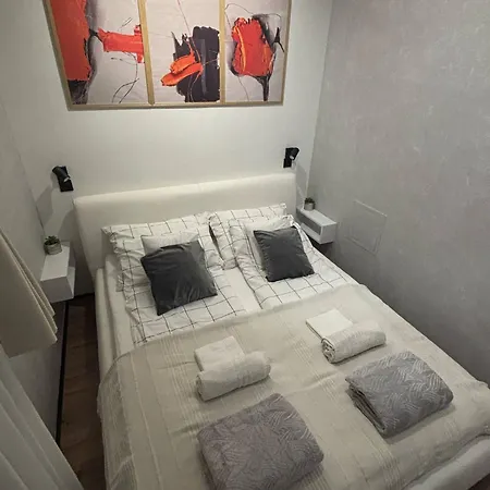 Taki Apartment